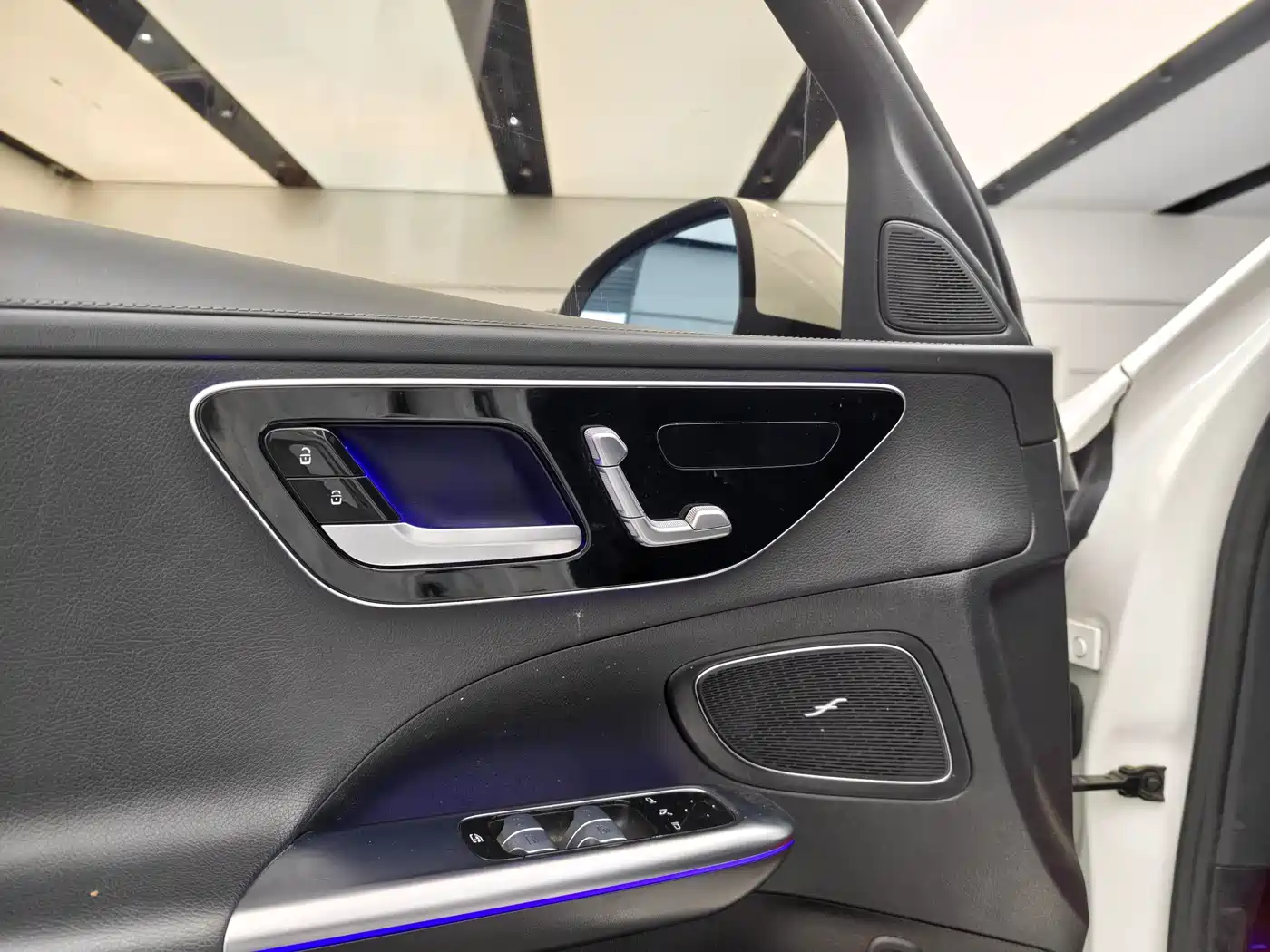 Mercedes-Benz C-Class 2023 C 260 L Sport фото 8