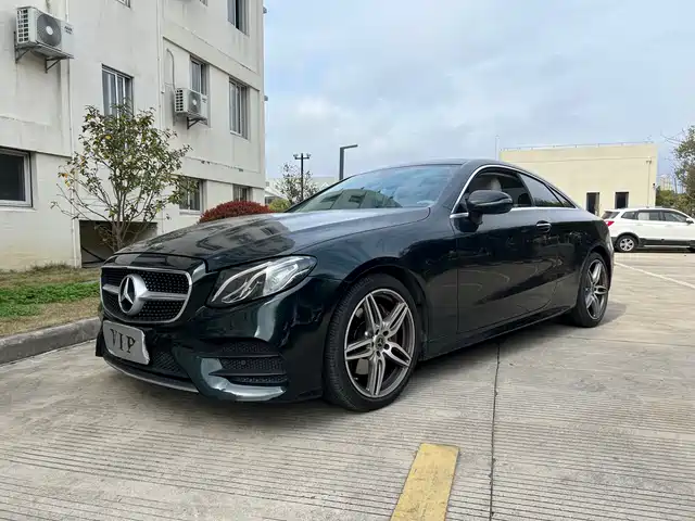 MERCEDES-BENZ E CLASS