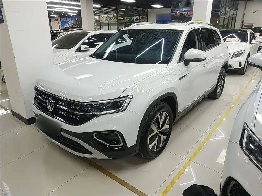 Volkswagen Tayron 2024 330TSI 2WD Luxury Plus Advanced фото 2