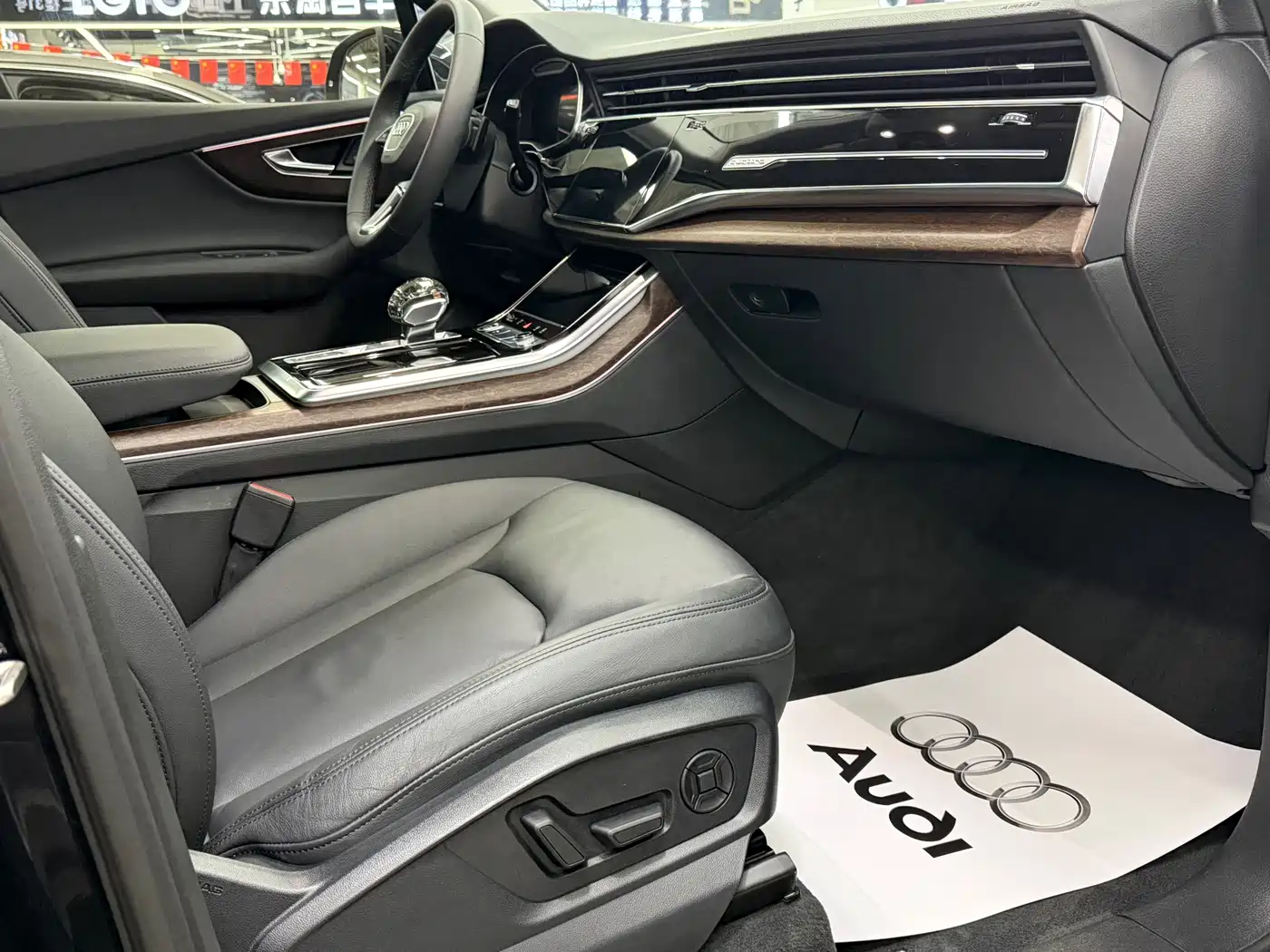 Audi Q7 2021 45 TFSI quattro S line Sport фото 7