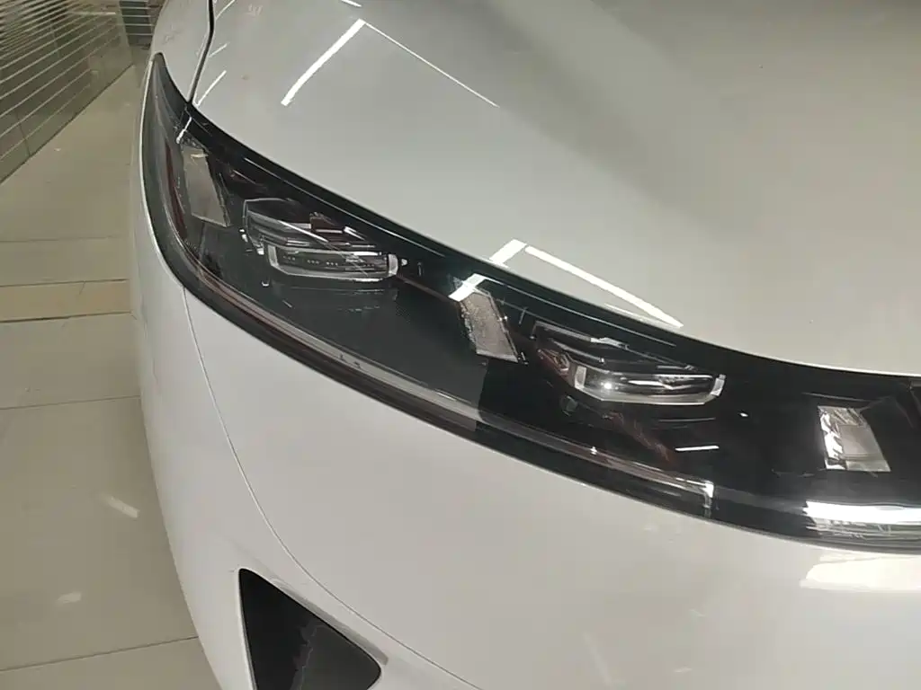 Dongfeng Yipai eπ008 2025 2024 636Max Pure Electric 6-Seater