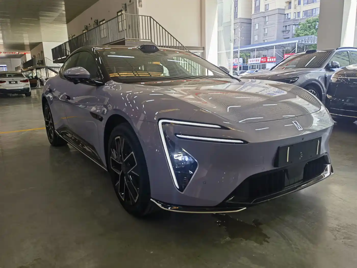 2026 Avatr 06