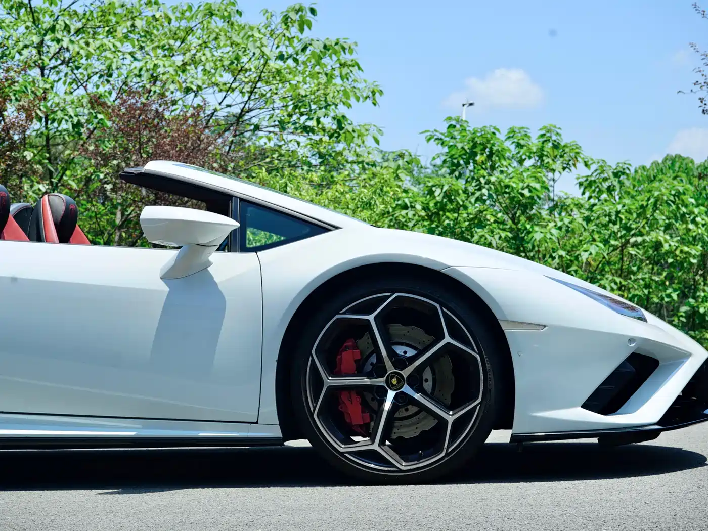 LAMBORGHINI HURACÁN