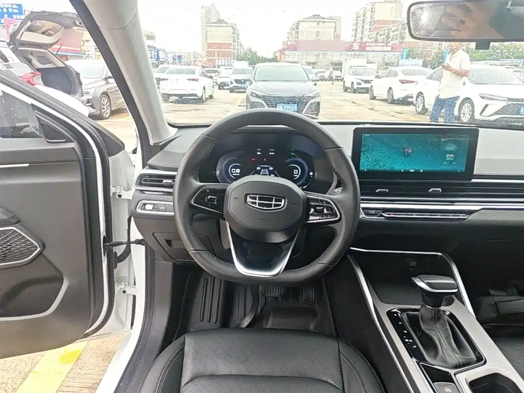 GEELY EMGRAND
