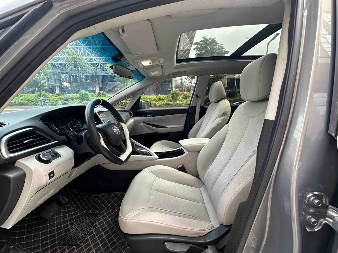 Buick GL6 2019 18T 6-seat Elite China VI фото 13