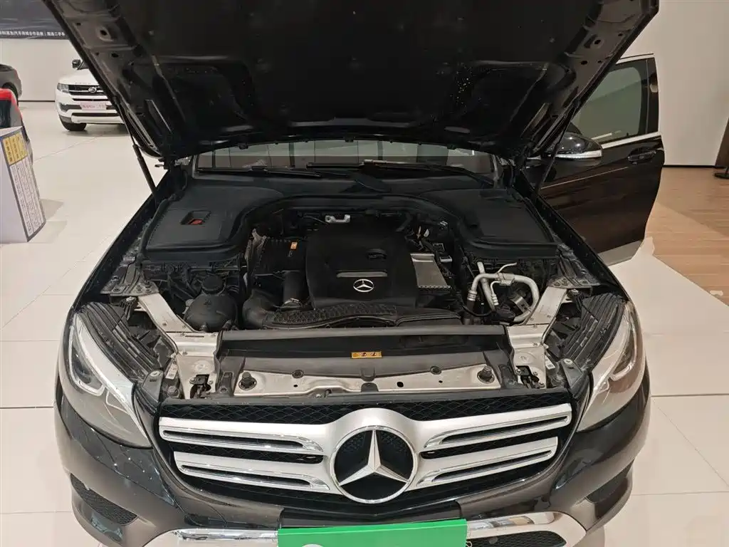 Mercedes-Benz GLC 2018 Facelift GLC 200 4MATIC фото 10
