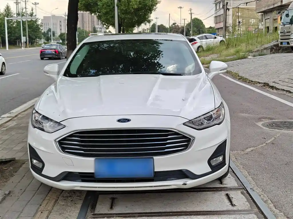 FORD MONDEO
