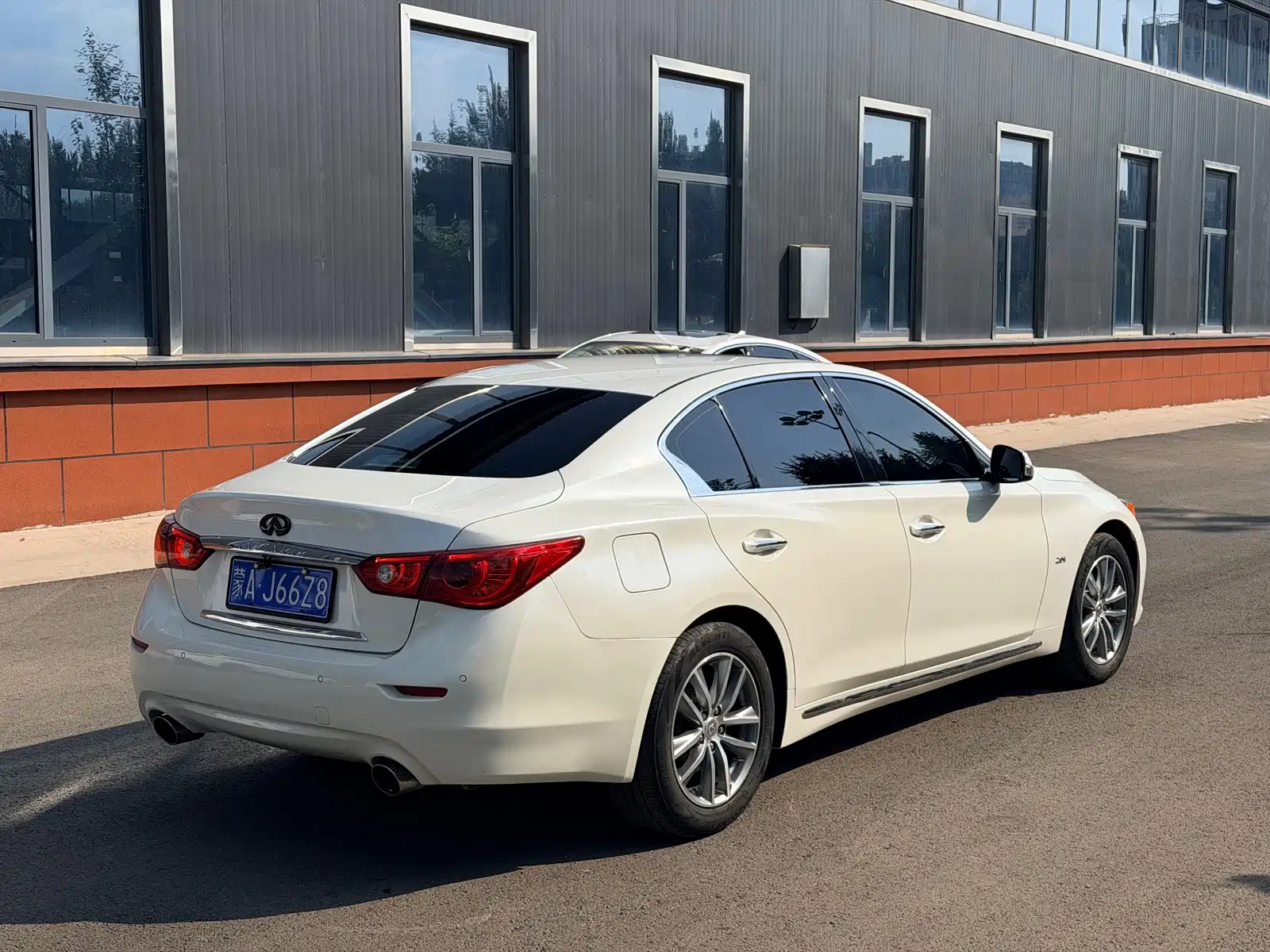 Фото 5 - Infiniti Q50L
