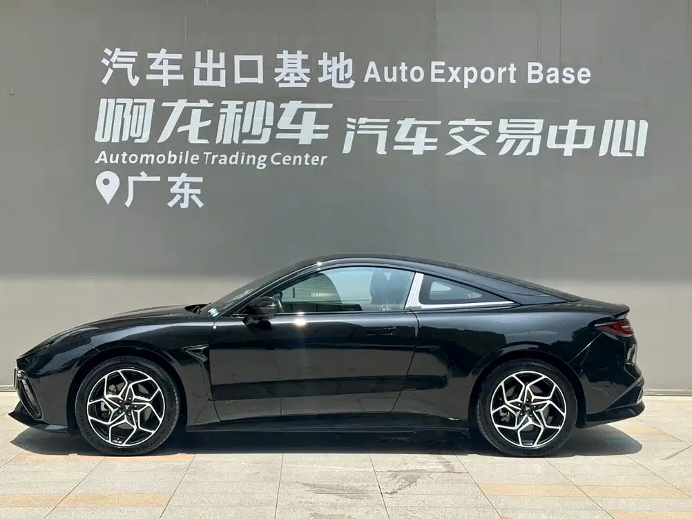 Фото 3 - Nezha Auto Nezha GT