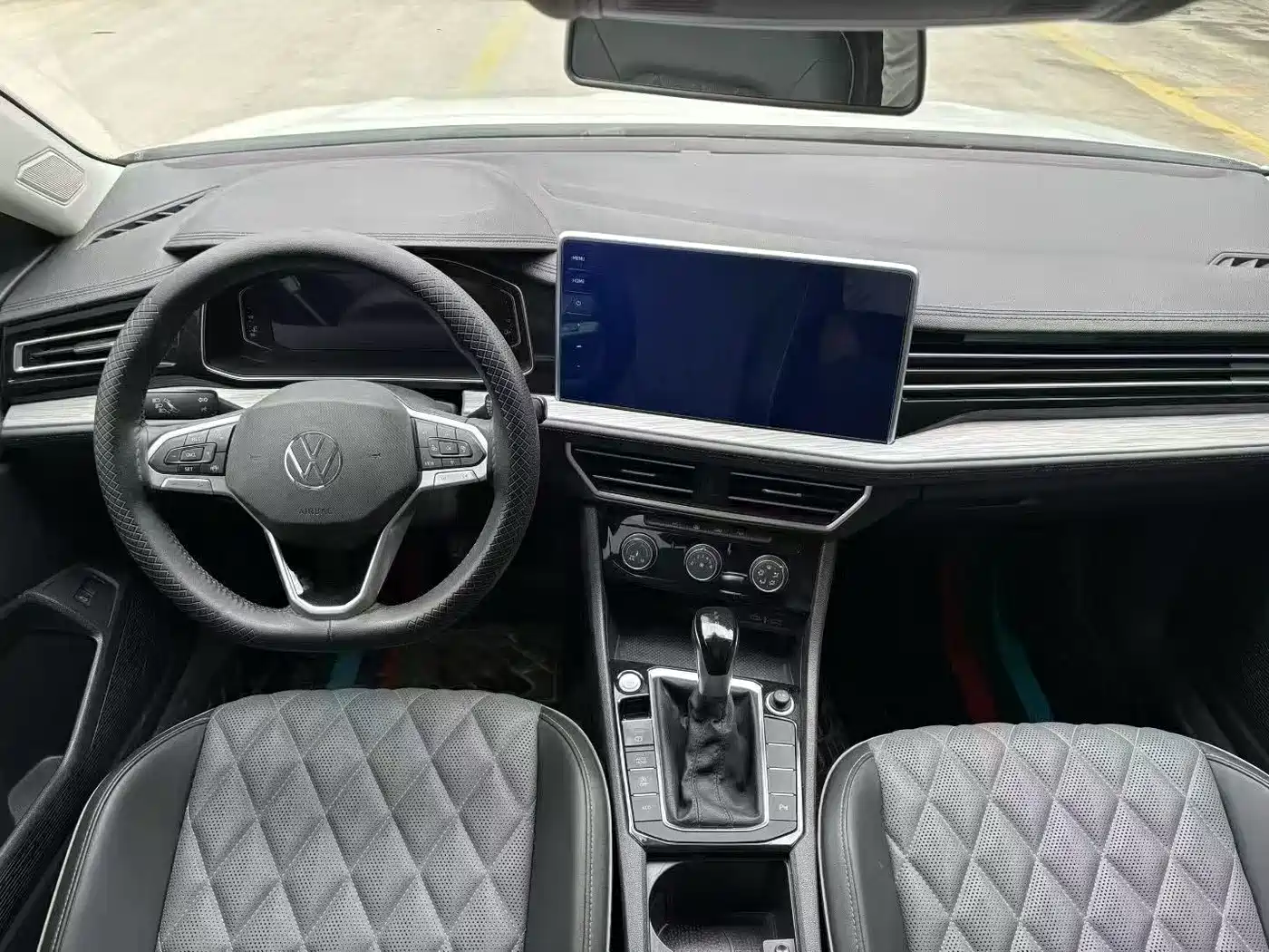 Фото 5 - Volkswagen Sagitar