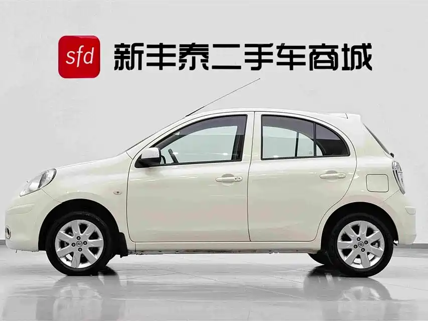 Nissan March 2014 2010 1.5L Automatic Easy Smart Edition