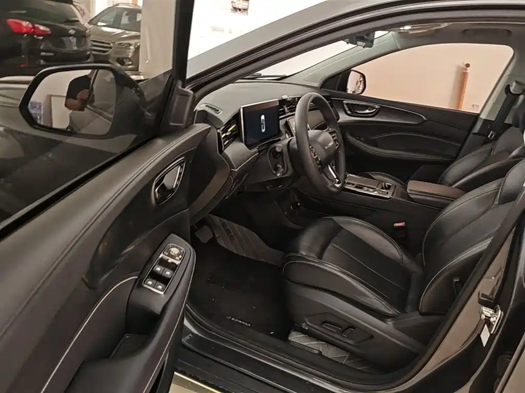 Roewe RX5 2022 2021 PLUS 330TGI Automatic China-Chic Smart Edition