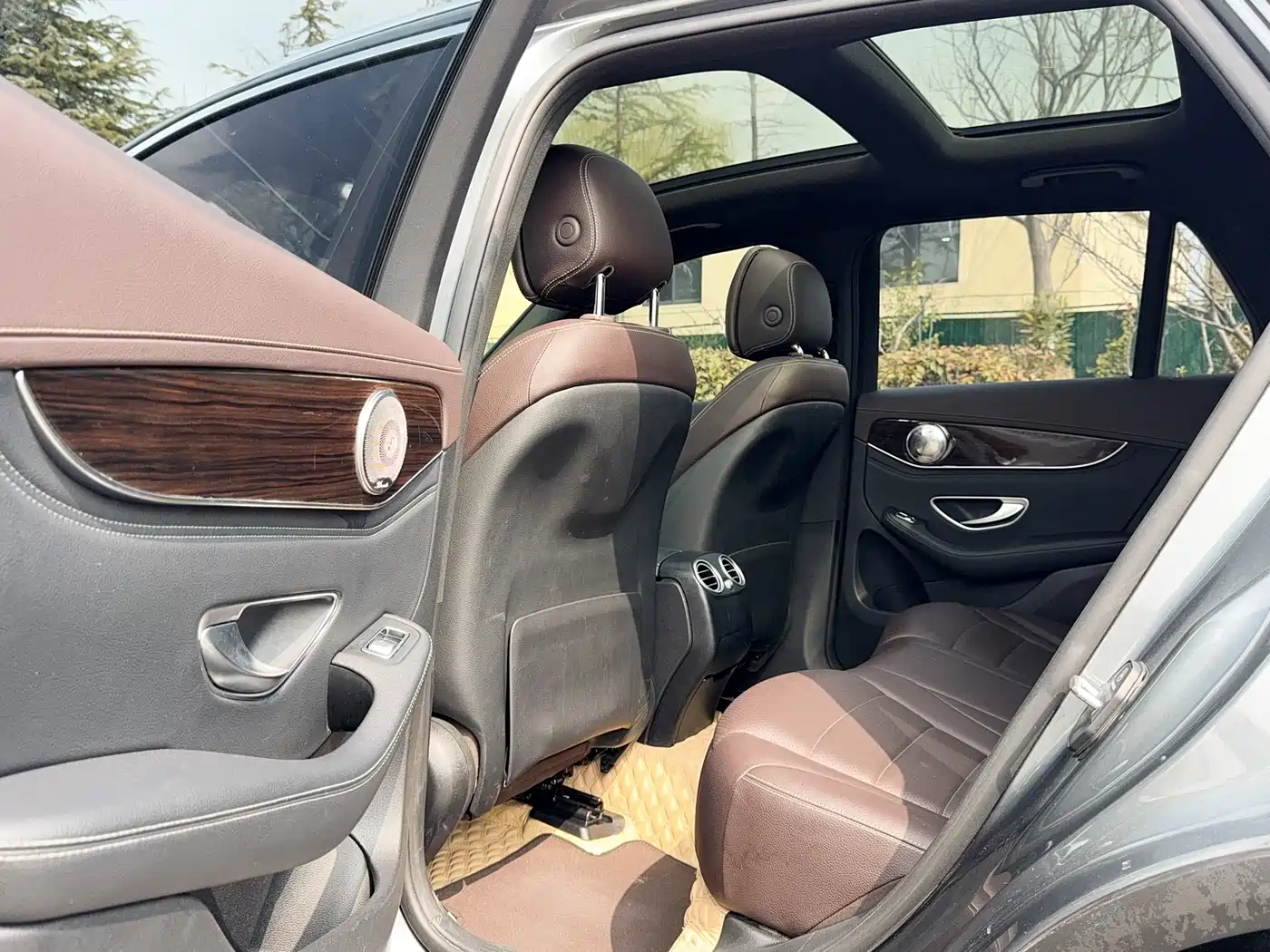 Mercedes-Benz GLC 2017 GLC 260 4MATIC Luxury фото 17