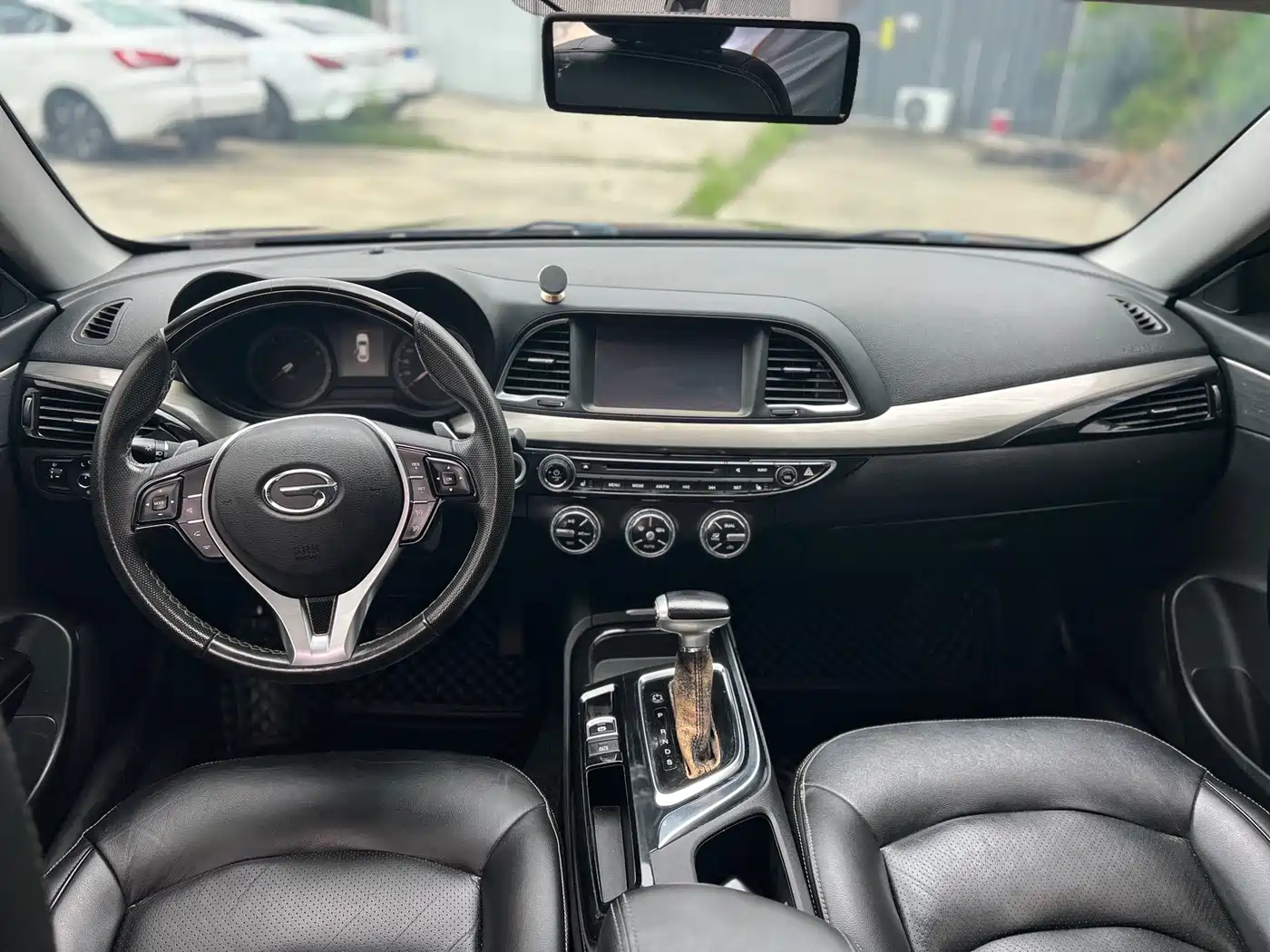 GAC Trumpchi GA6 2017 2016 235T DCT Luxury Edition
