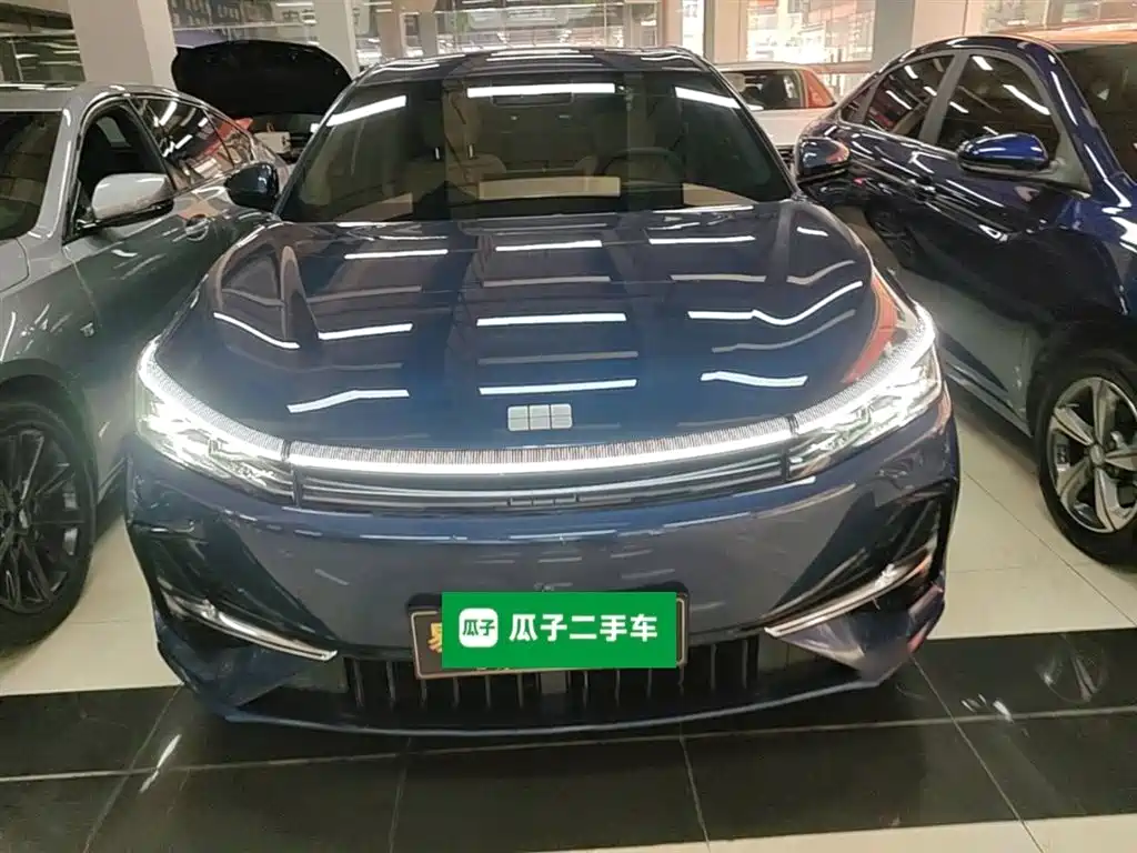 Geely Galaxy Galaxy A7 2025 EM-i фото 3
