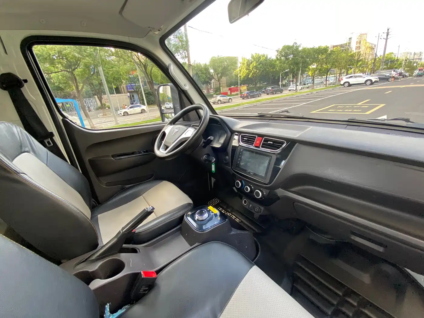 Foton Xiangling M New Energy 2025 2023 M2 Long Wheelbase Flatbed Truck