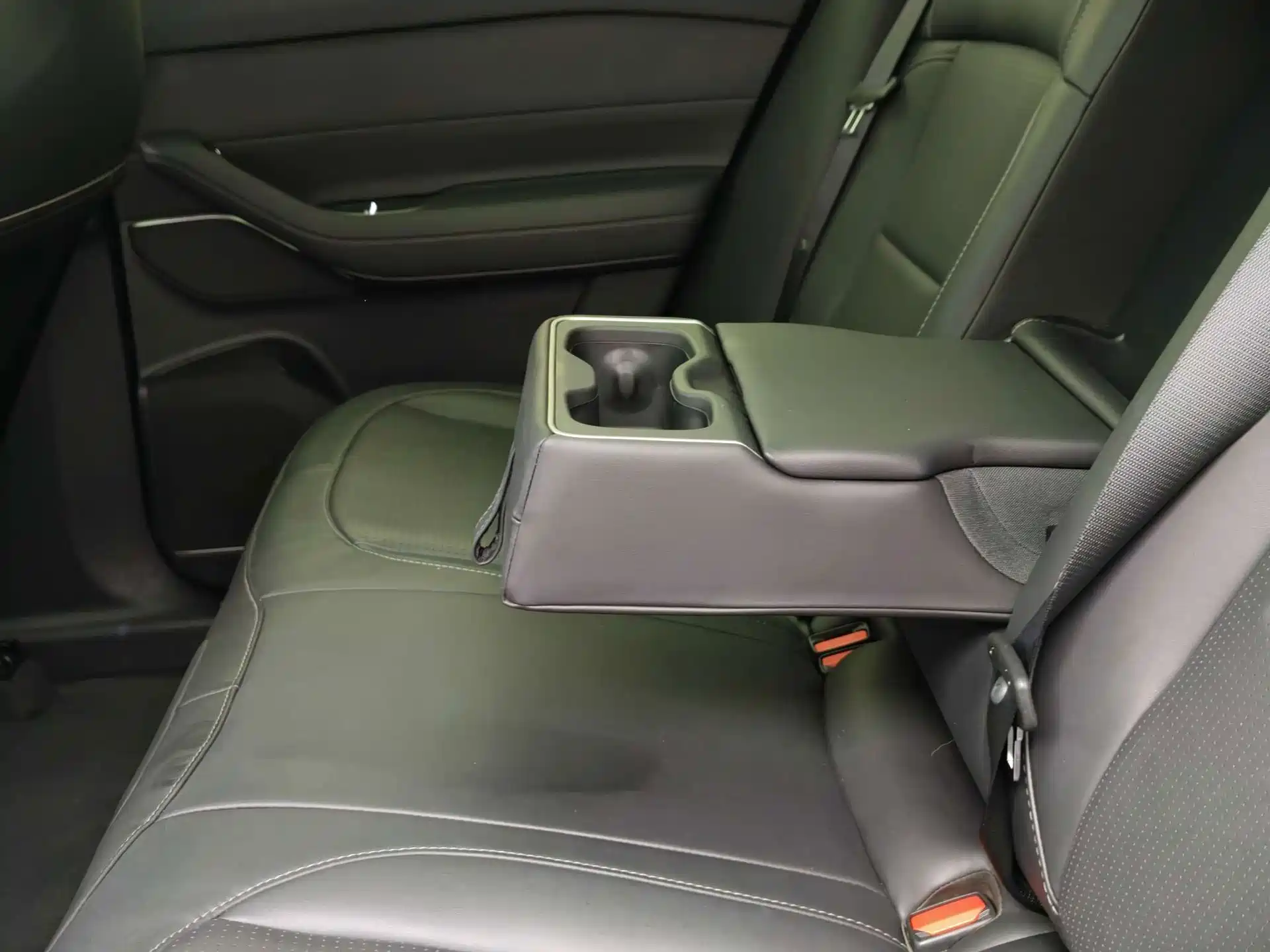 Фото 21 - NIO ES6
