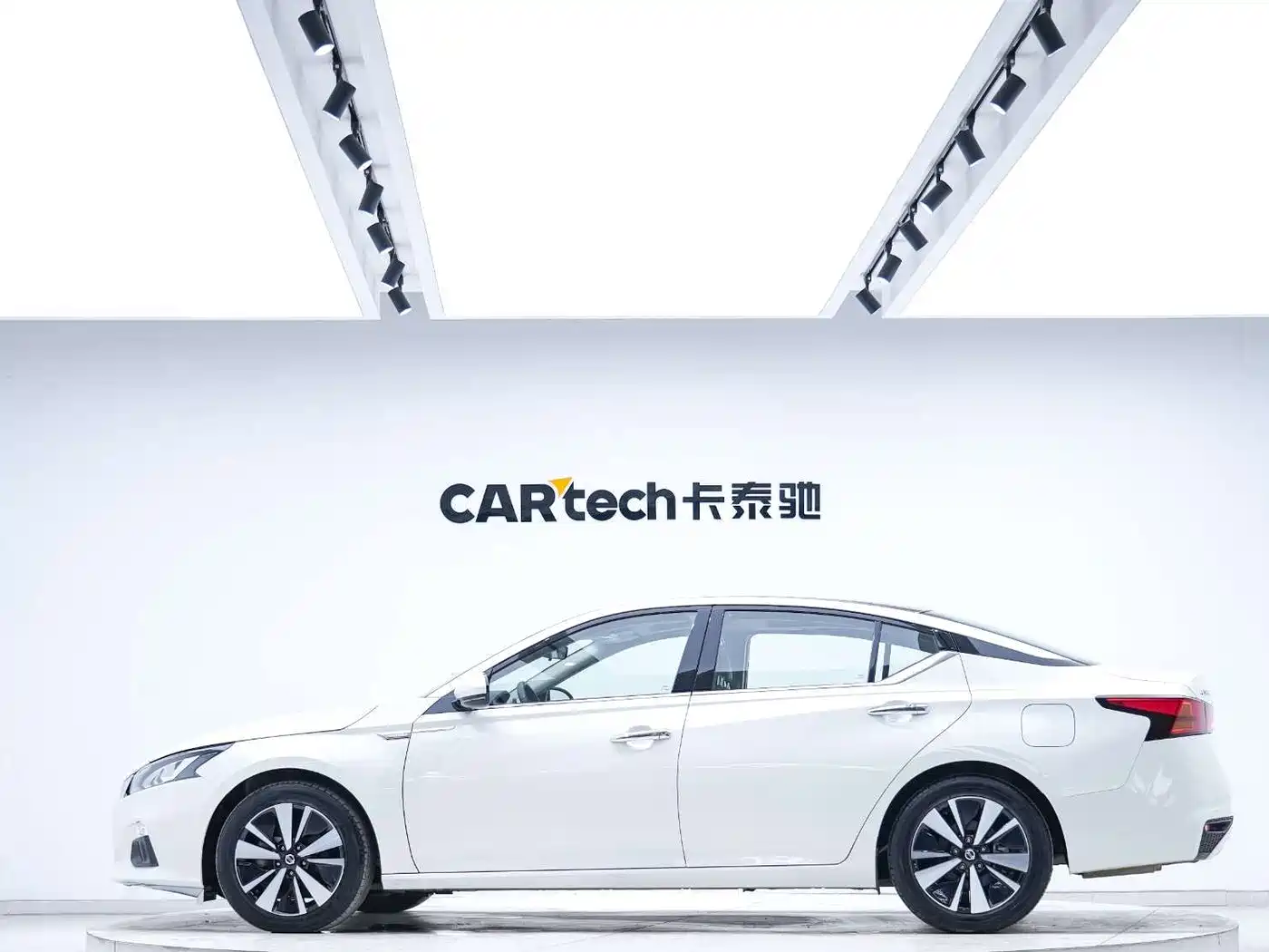 Nissan TEANA, миниатюра 2