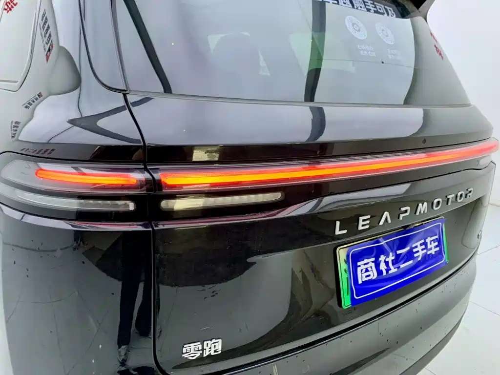 Leapmotor C16 2025 2026 Model Year EREV 280 LiDAR Premium Edition 6-Seater