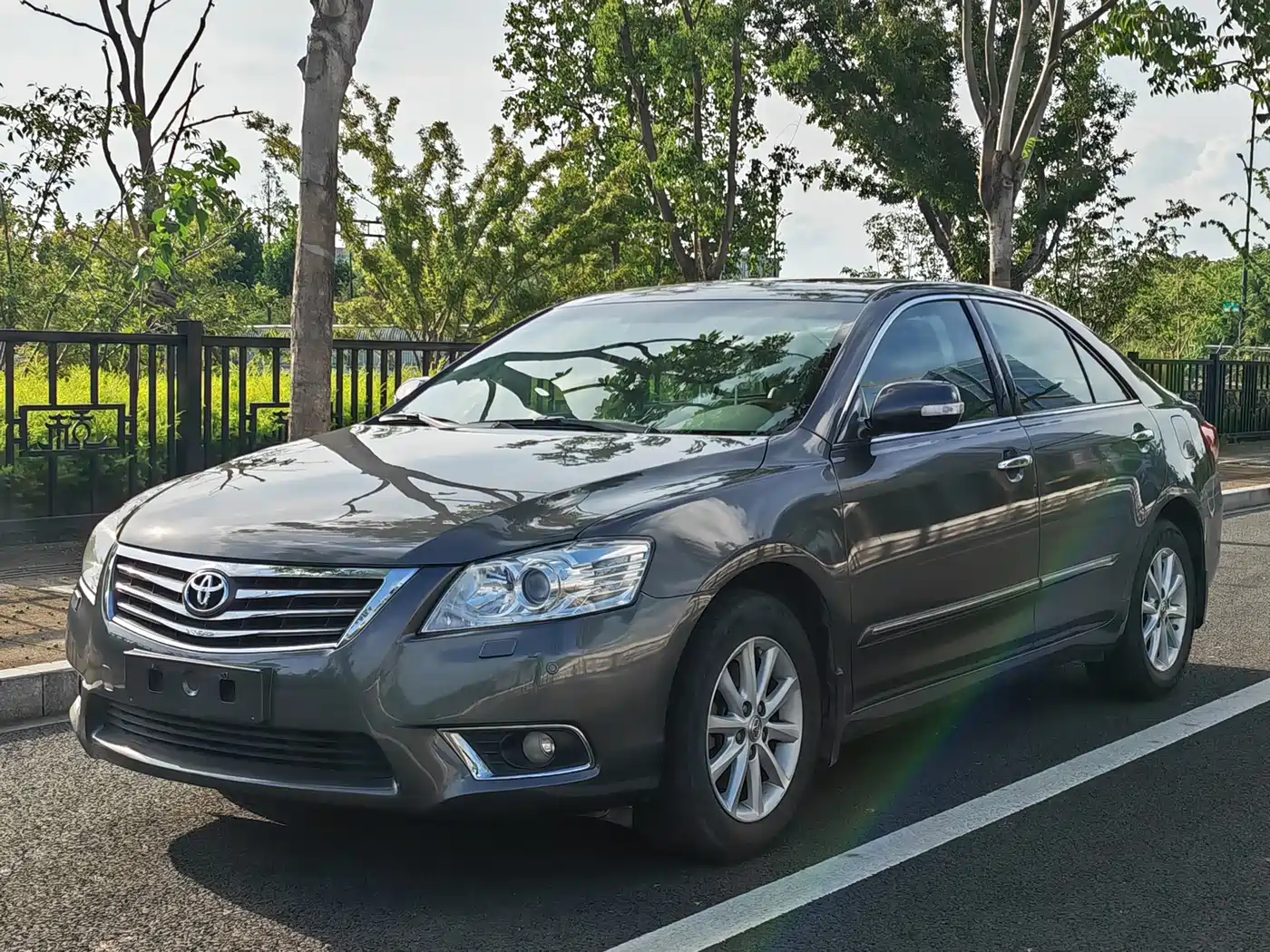 Toyota Camry 2009 2009 Model 240G Luxury Edition