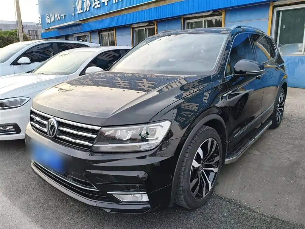 Volkswagen Tiguan L 2021 330TSI Automatic 2WD R-Line Premium