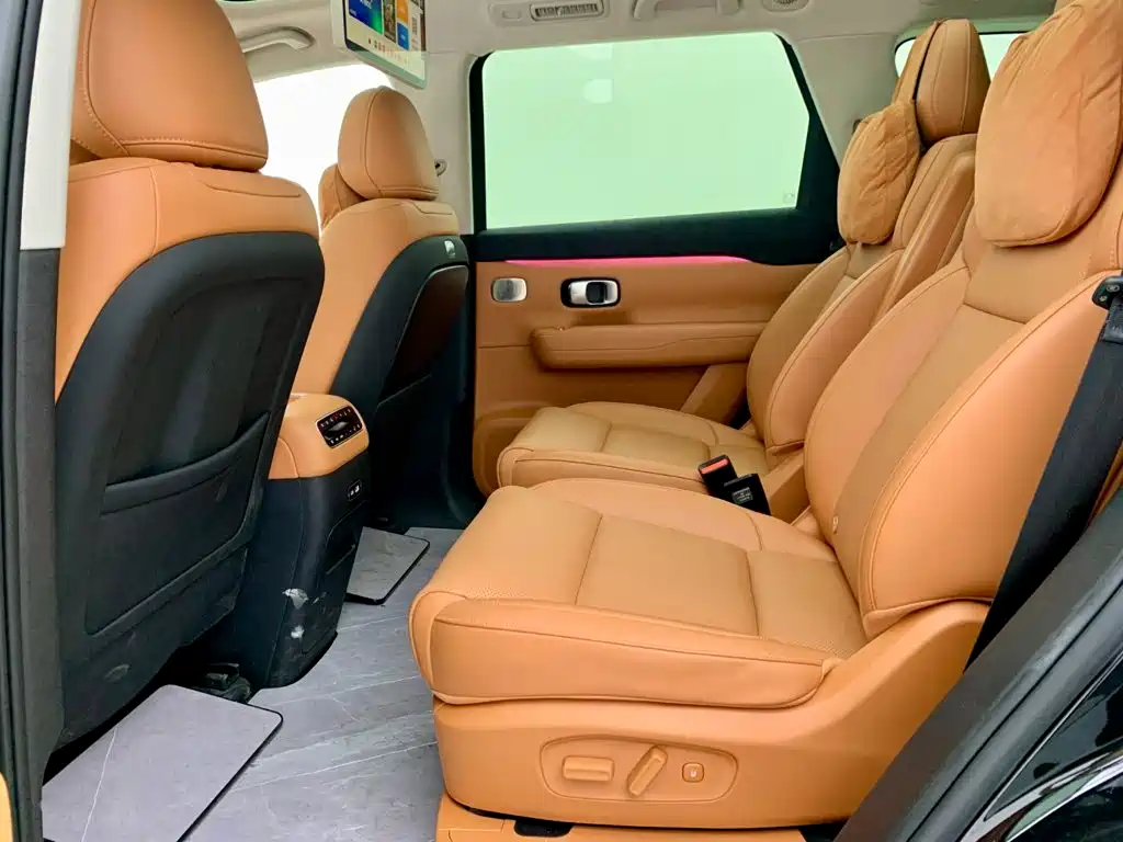 Leapmotor C16 2025 2026 Model Year EREV 280 LiDAR Premium Edition 6-Seater