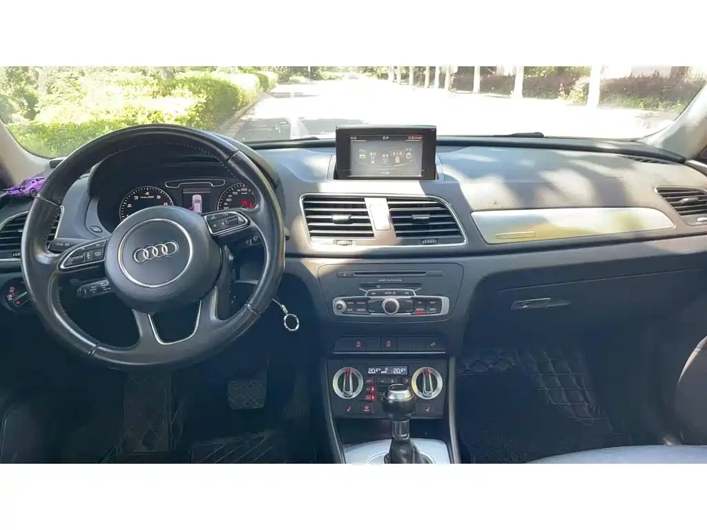Audi Q3 (Import) 2013 2012 35 TFSI quattro Comfort