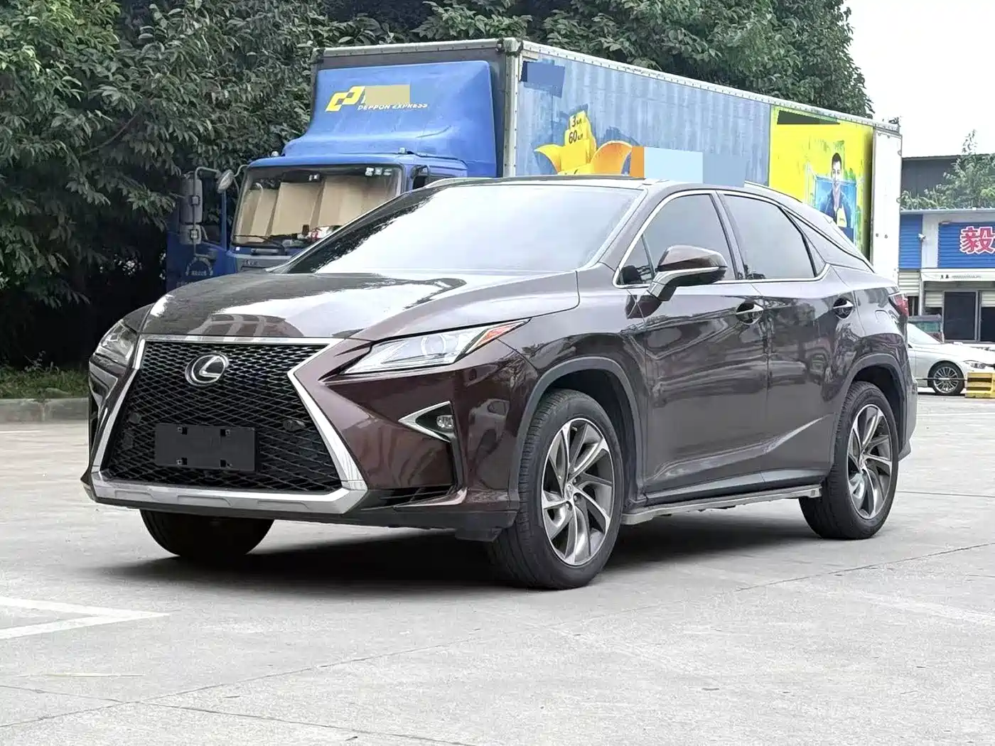 Фото 1 - Lexus RX