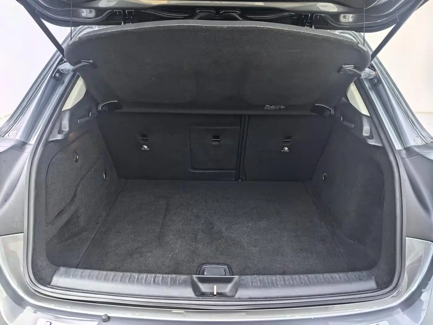 Mercedes-Benz GLA 2018 GLA 200 Dynamic фото 23