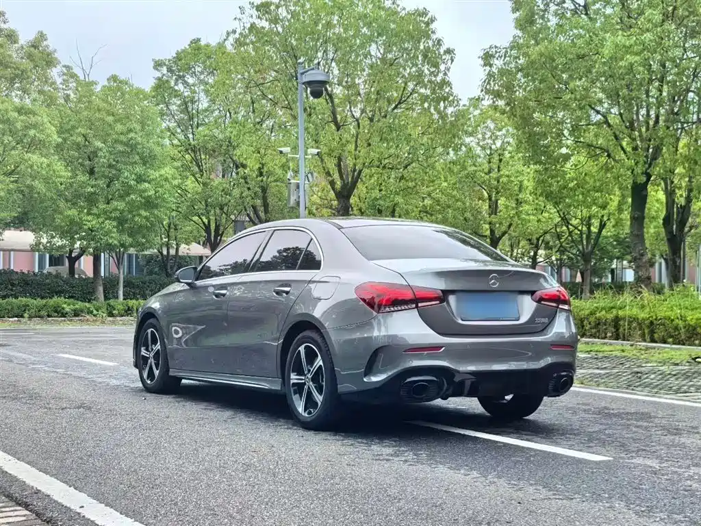 Mercedes-Benz A-Class 2022 Facelift II A 200 L Sport Sedan Fashion фото 13