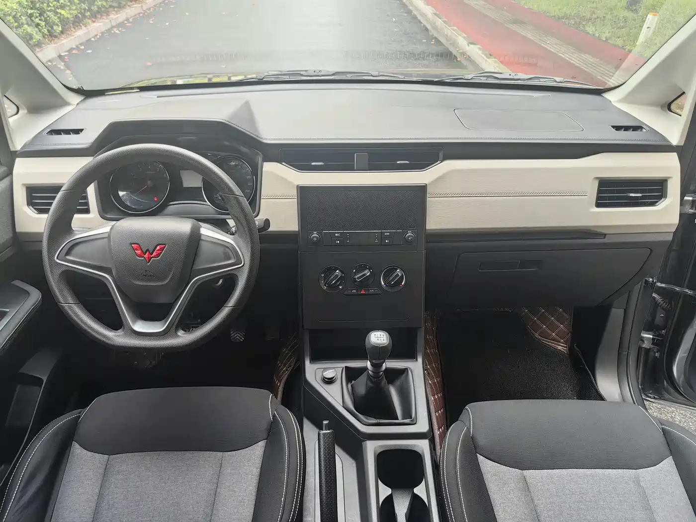Wuling Motors Wuling Journey 2024 2021 Model 1.5T Manual Comfort