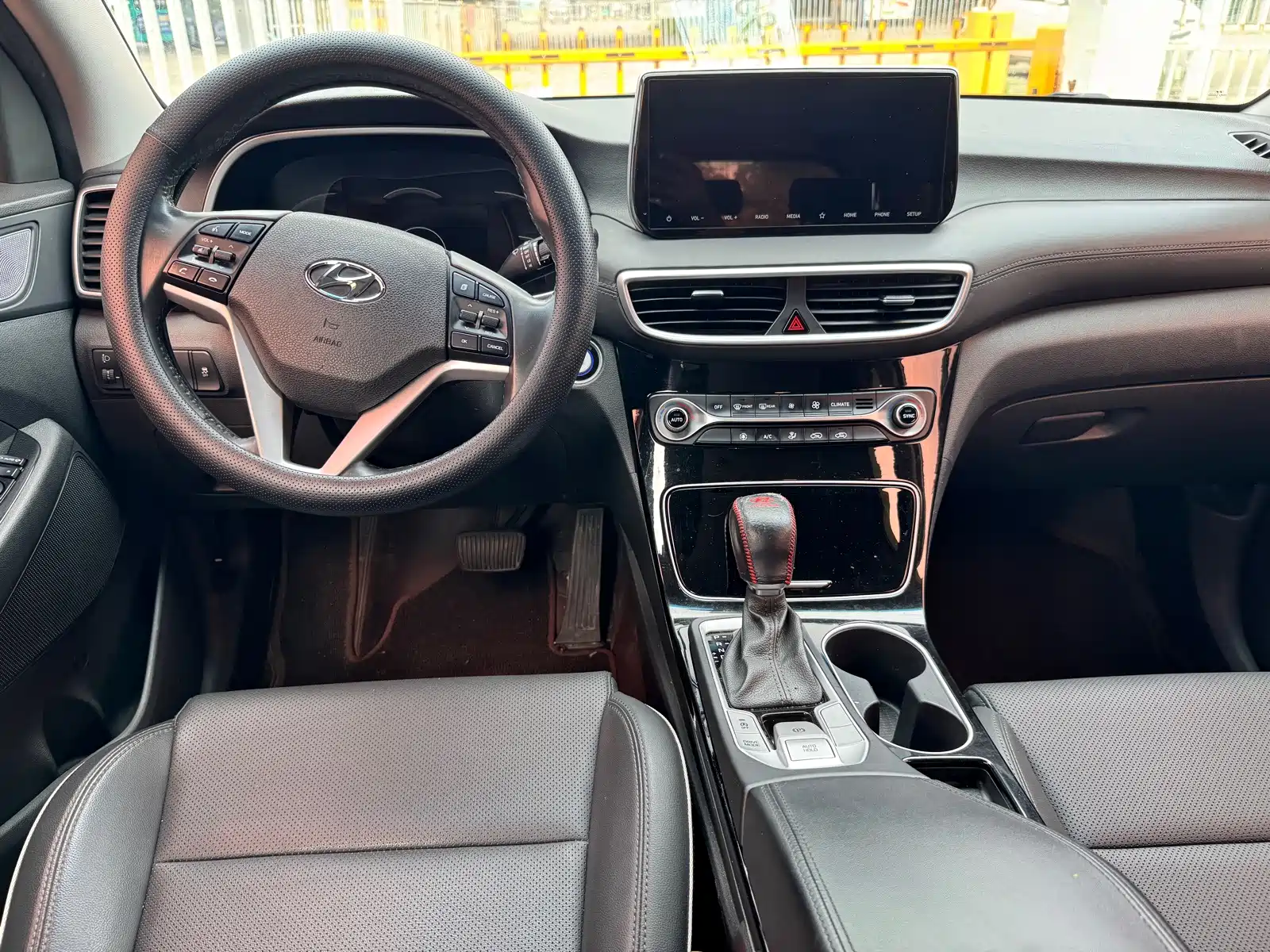صورة 10 - Hyundai Tucson