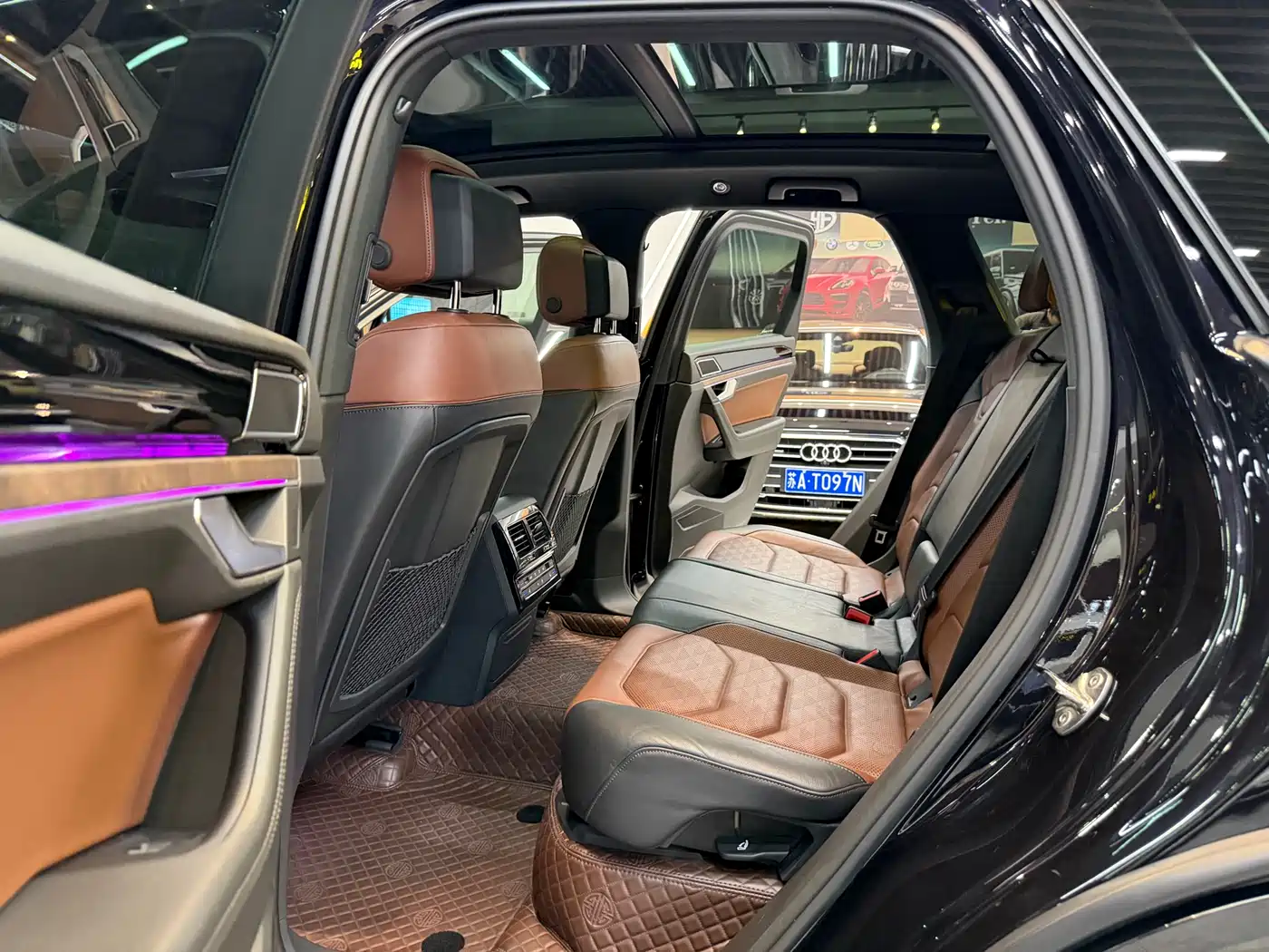Volkswagen Touareg 2019 3.0TSI Sharp Wisdom Edition China V фото 8