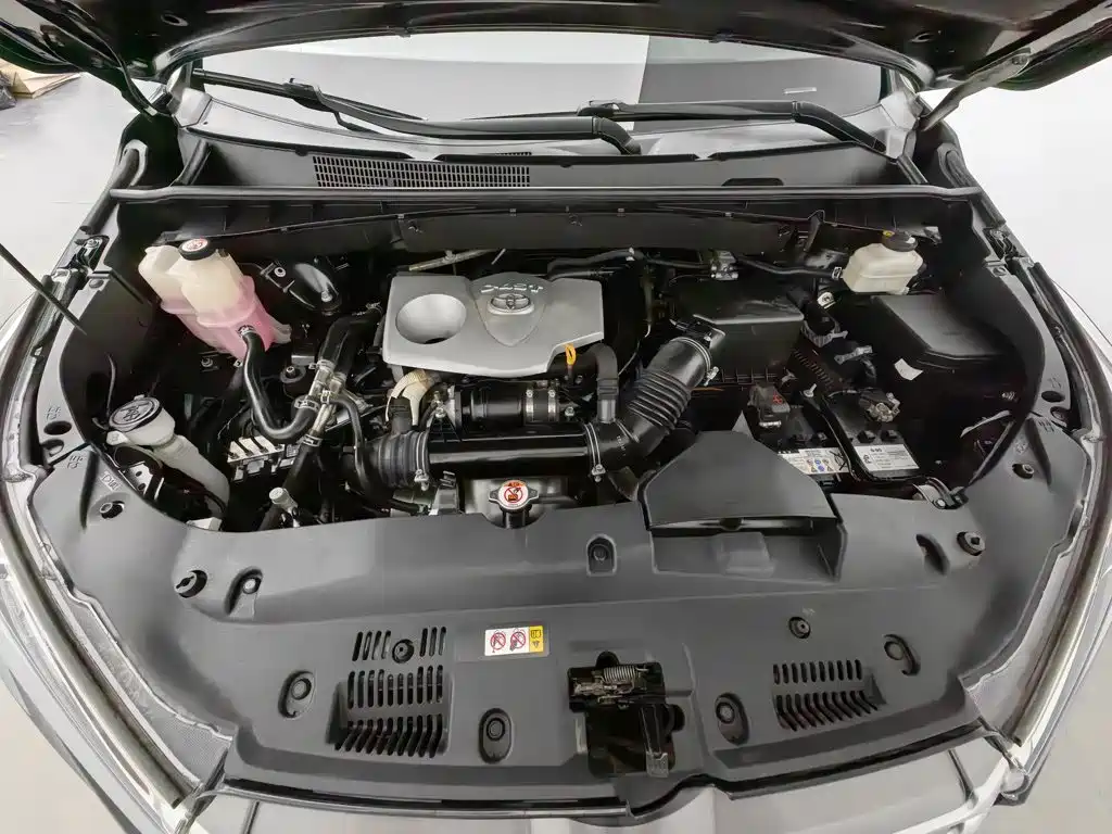 Фото 6 - Toyota Highlander