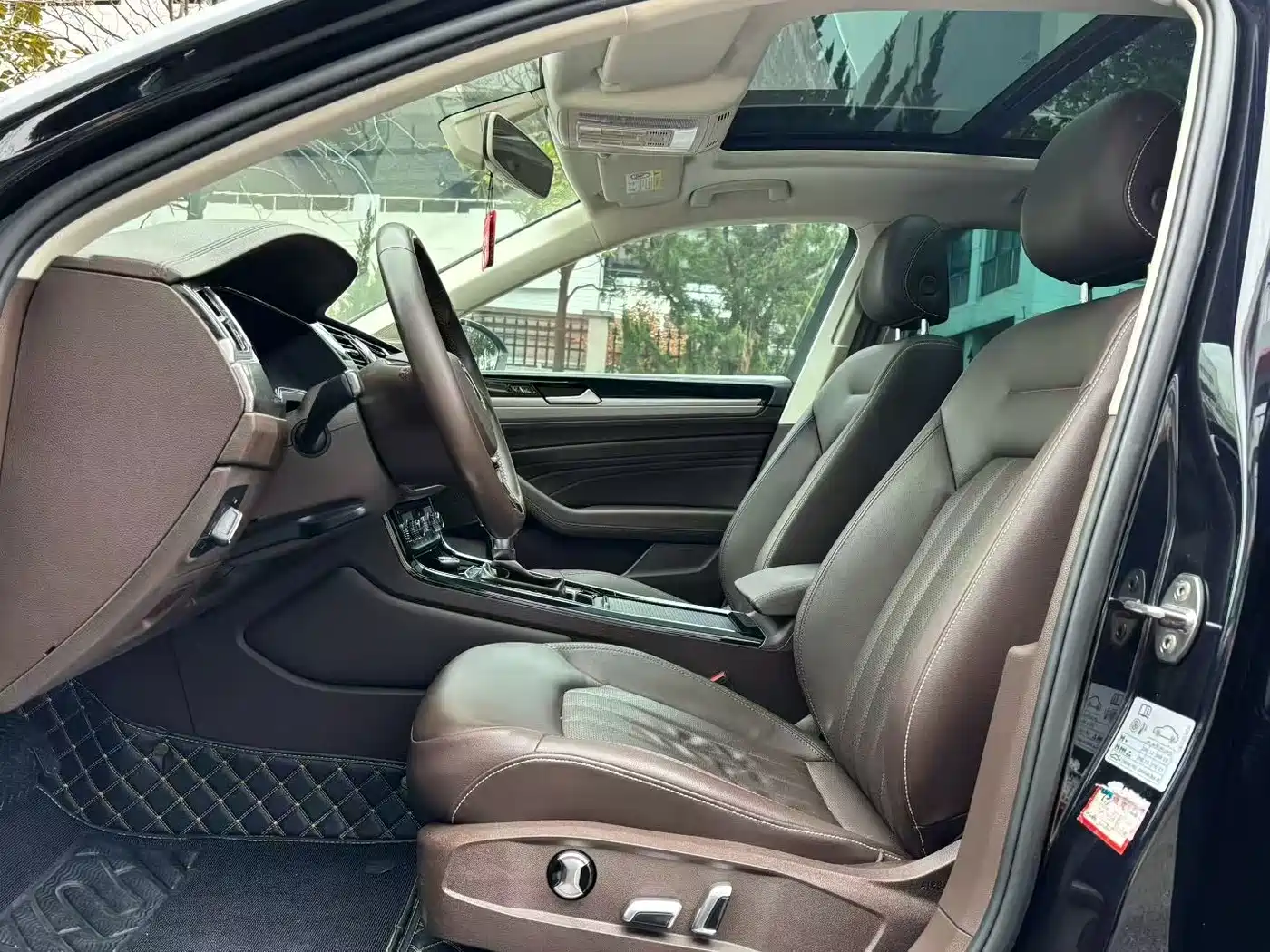 Volkswagen Phideon 2021 380TSI Luxury Edition фото 4