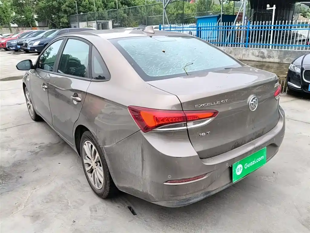 Buick Excelle 2019 18T Auto Connected Elite China VI фото 5