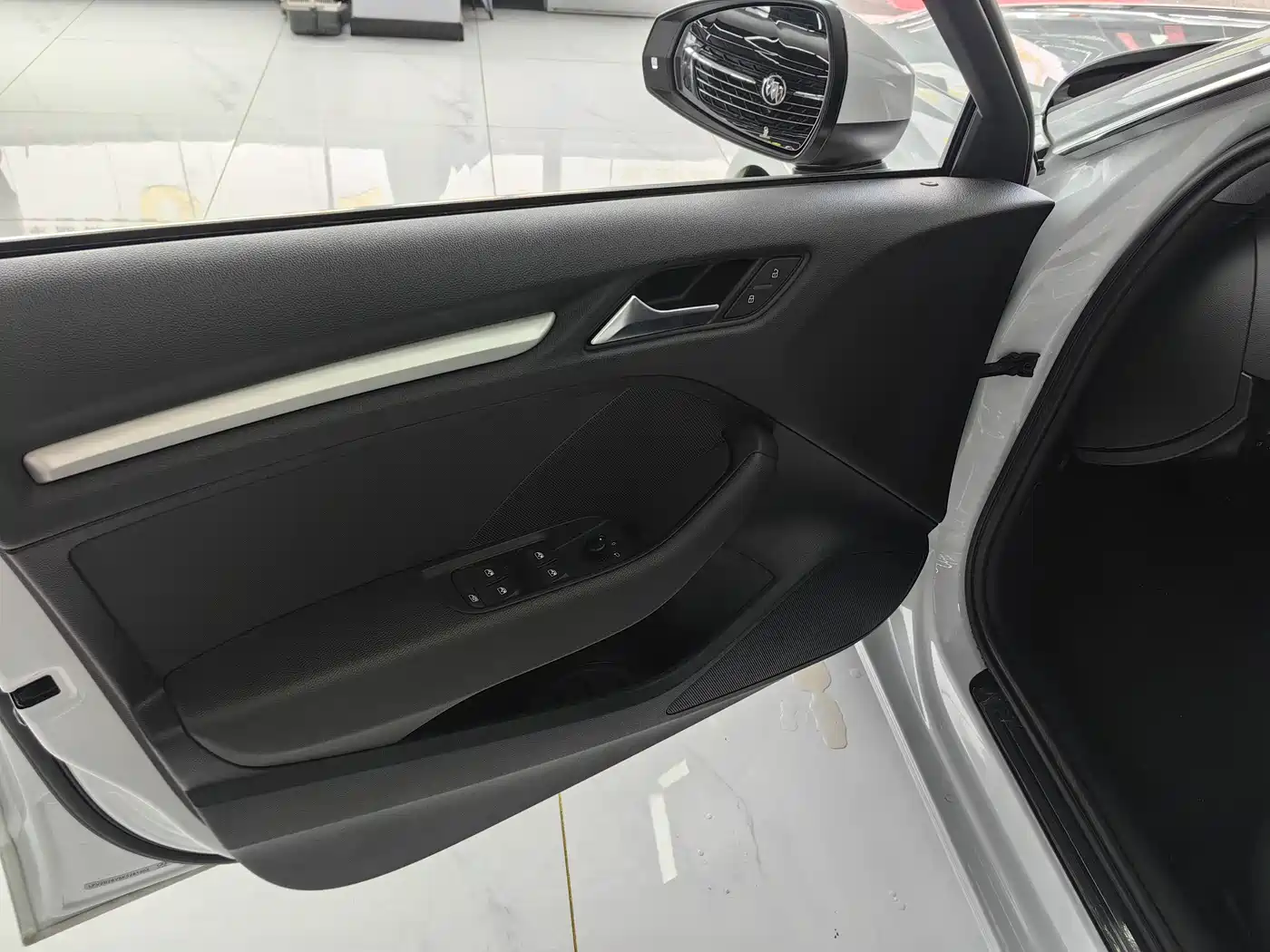 Audi A3 2019 Sportback 35 TFSI Progressive China VI фото 5