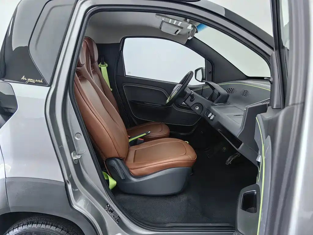 Фото 23 - Baojun E100