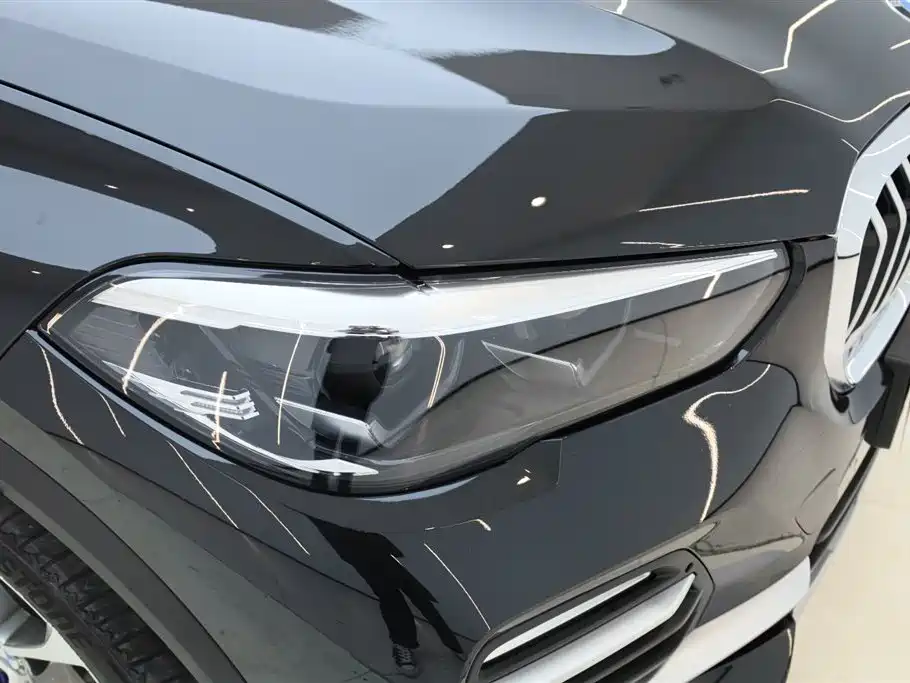 BMW X5 (Import) 2020 xDrive30i X Design Package фото 9
