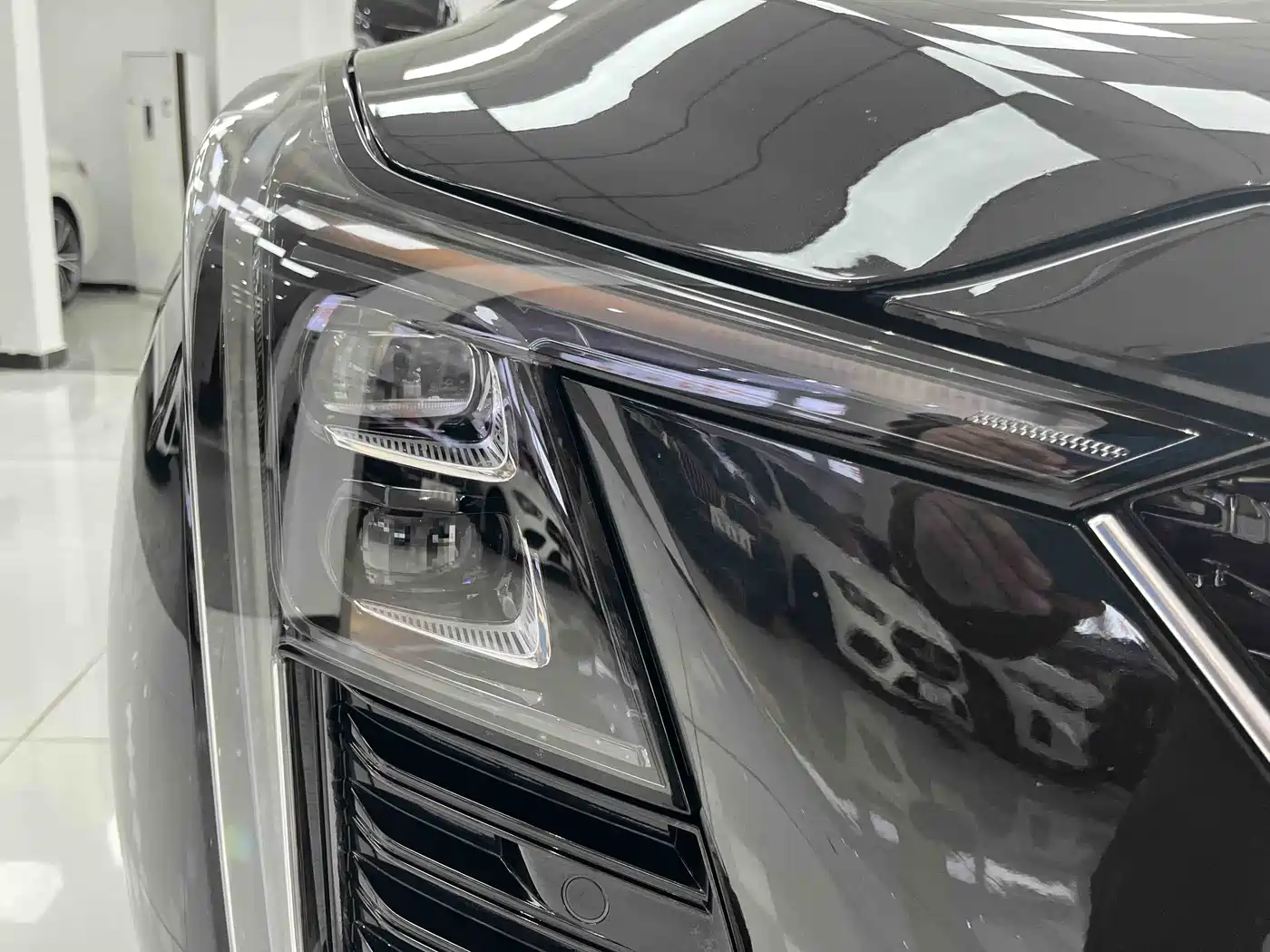 Cadillac CT5 2024 28T Luxury Model Pro фото 15