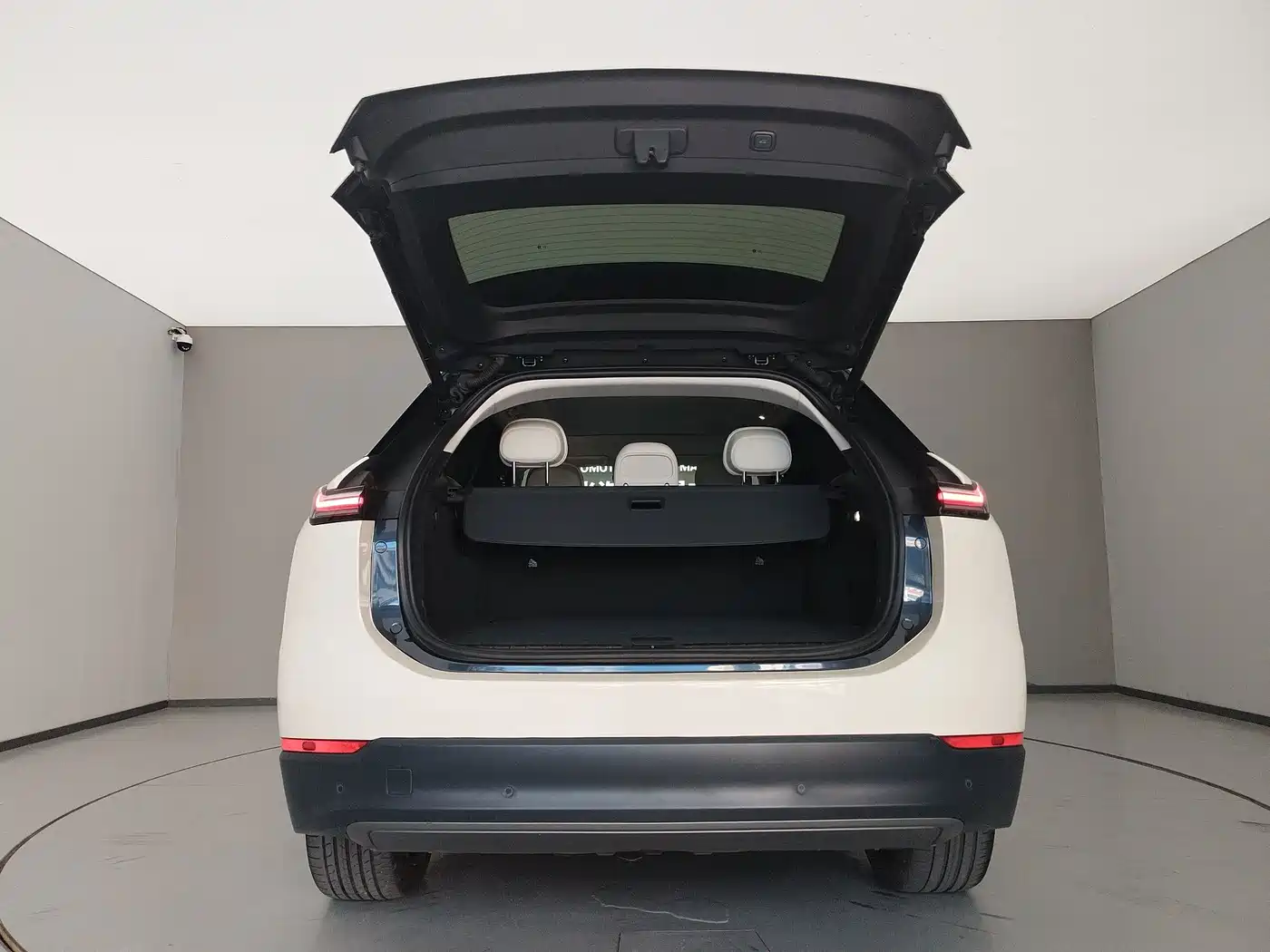 2023 NIO ES7