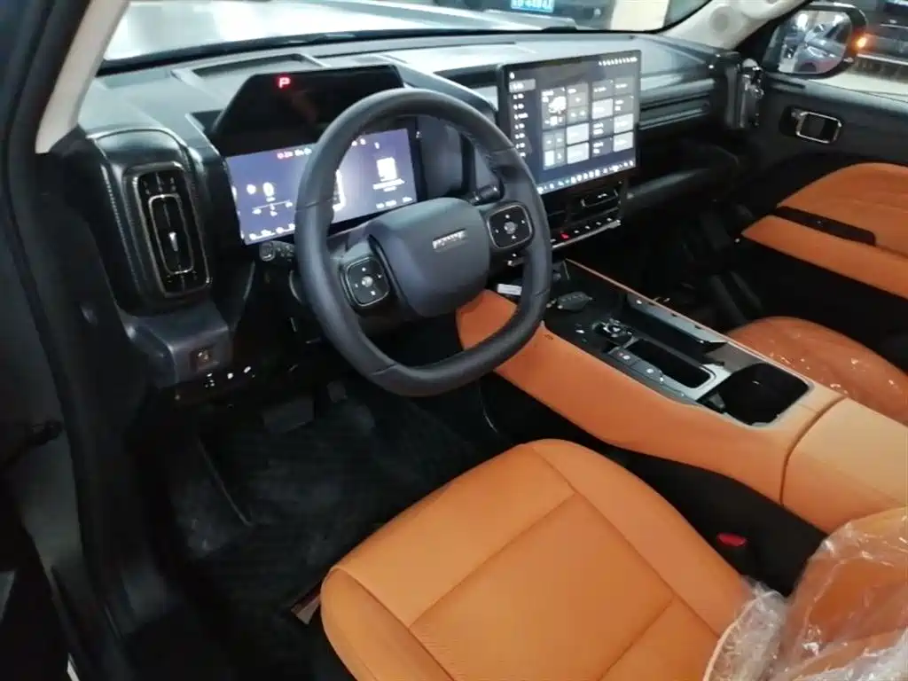 Haval Meng Long NEV 2026 Hi4 102 Premium фото 10