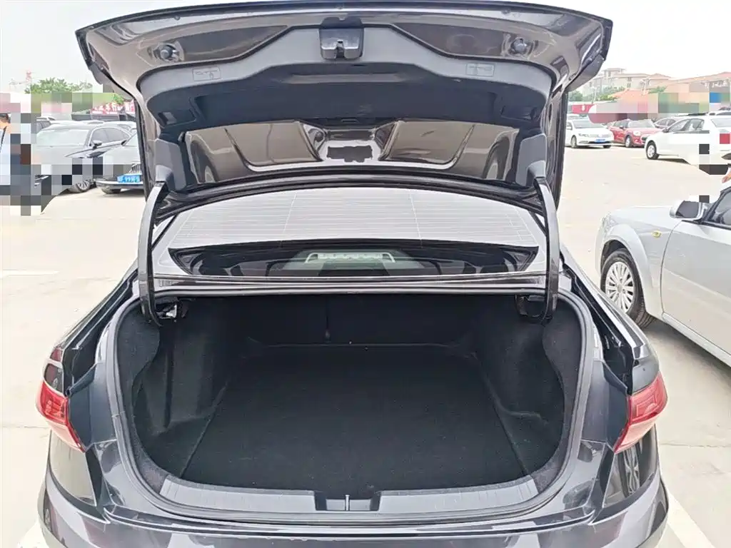 Volkswagen Sagitar 2021 280TSI DSG Comfort Smart Connect Edition фото 6