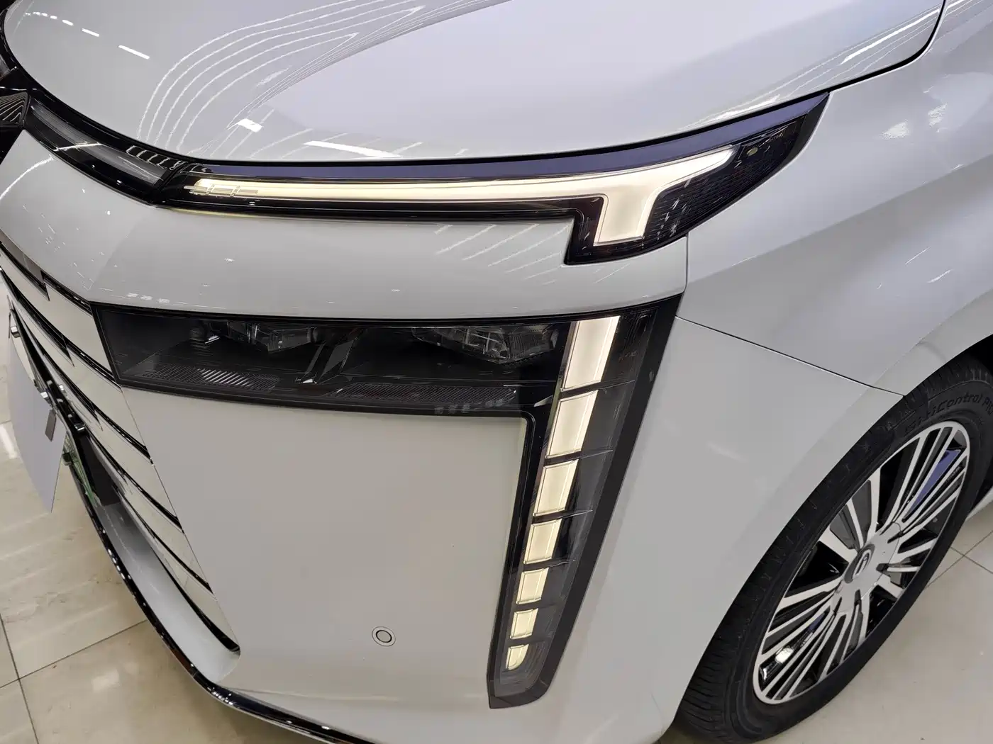 GAC Trumpchi Trumpchi E8 NEV 2025 2024 Model 150km MAX+
