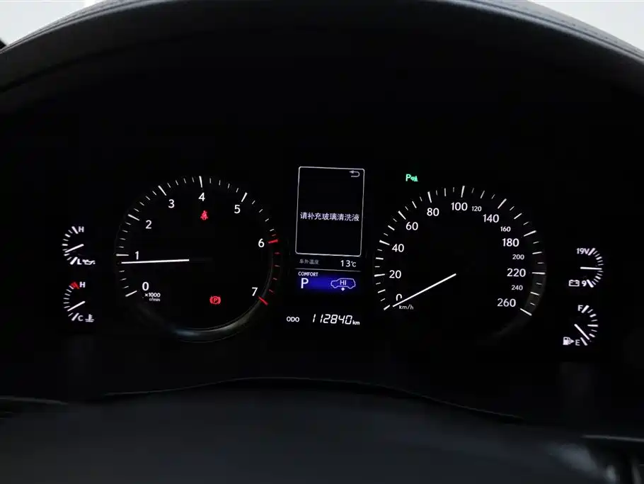 Lexus LX 2017 570 Peak Special Limited Edition фото 22