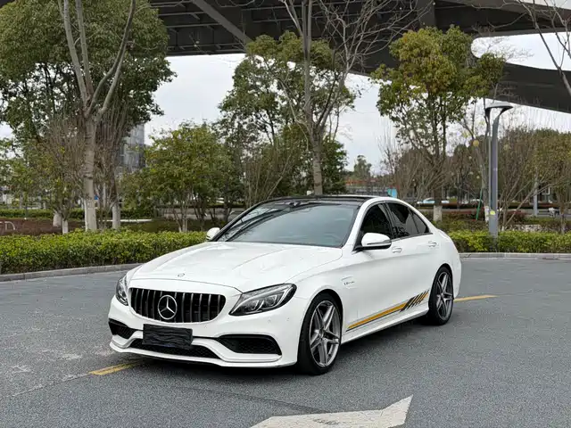 MERCEDES-BENZ C CLASS AMG
