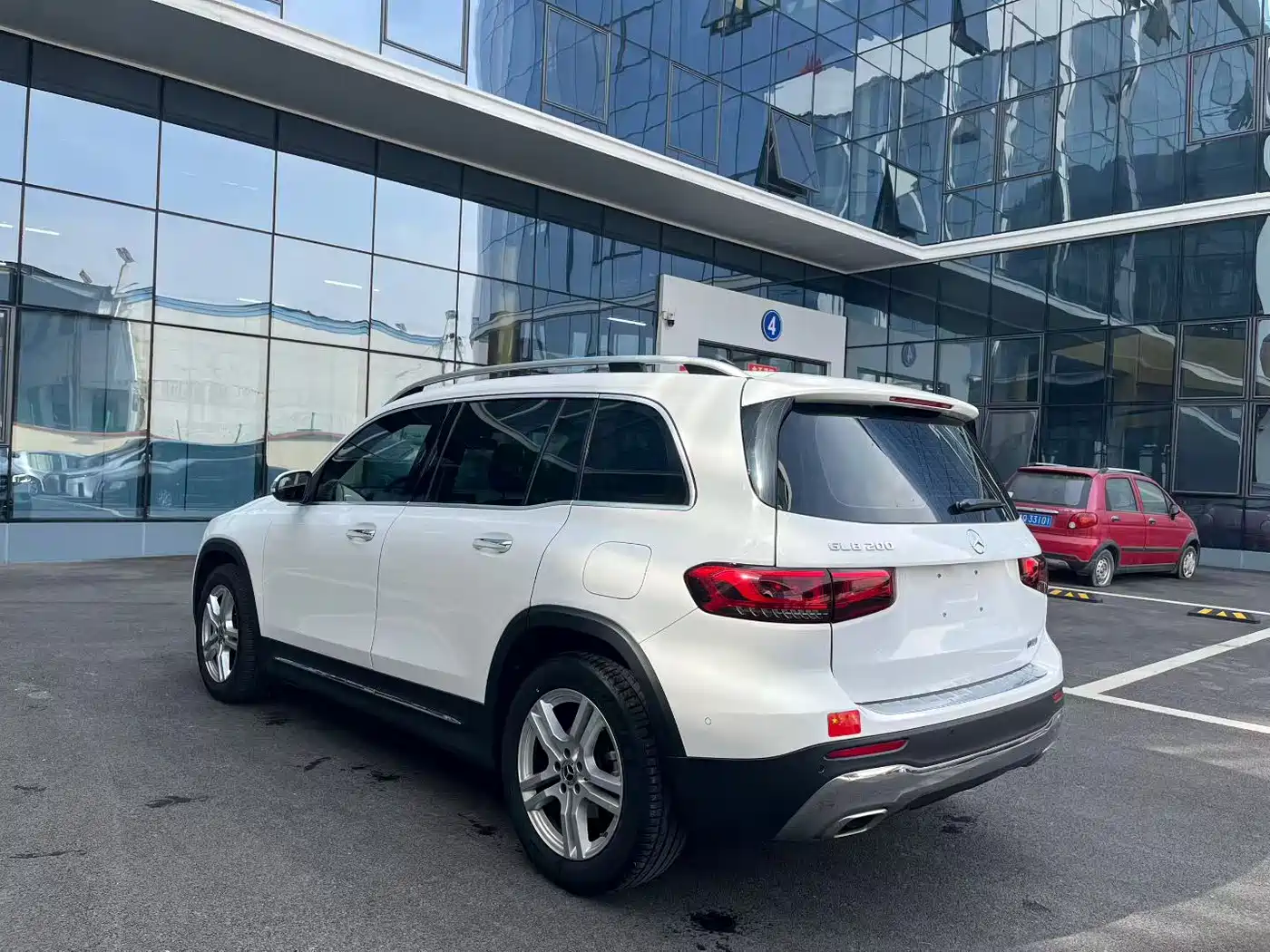 Mercedes-Benz GLB 2020 GLB 200 Dynamic фото 7