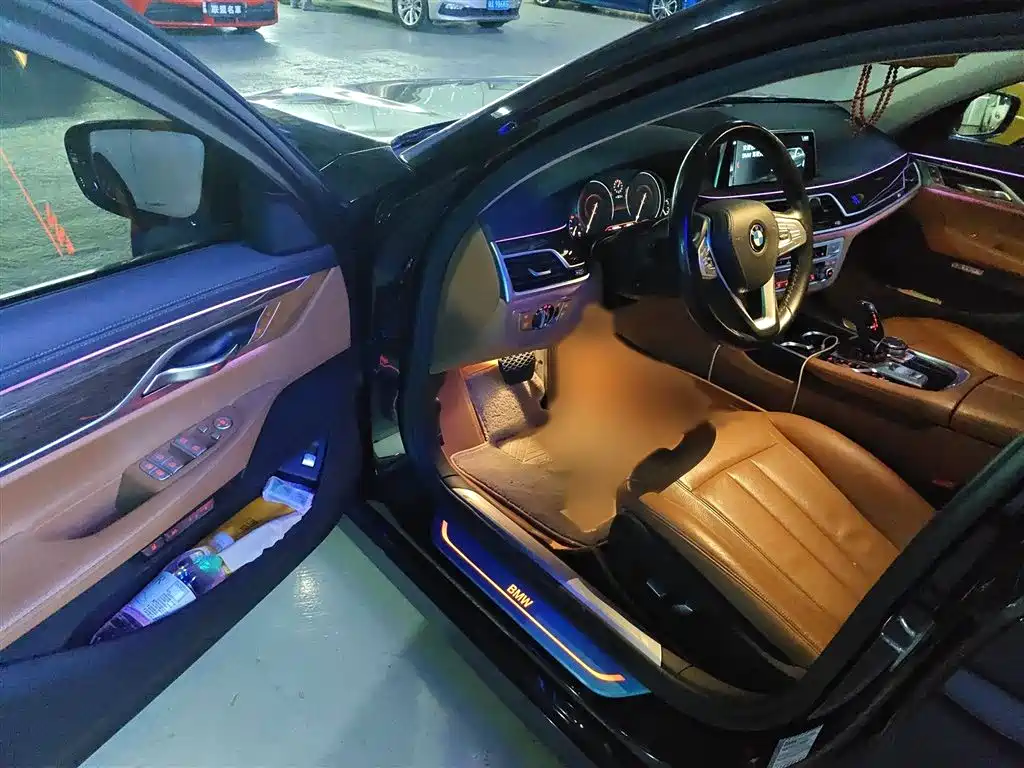 BMW 7 Series 2018 730Li Leading Type Excellence Package фото 14