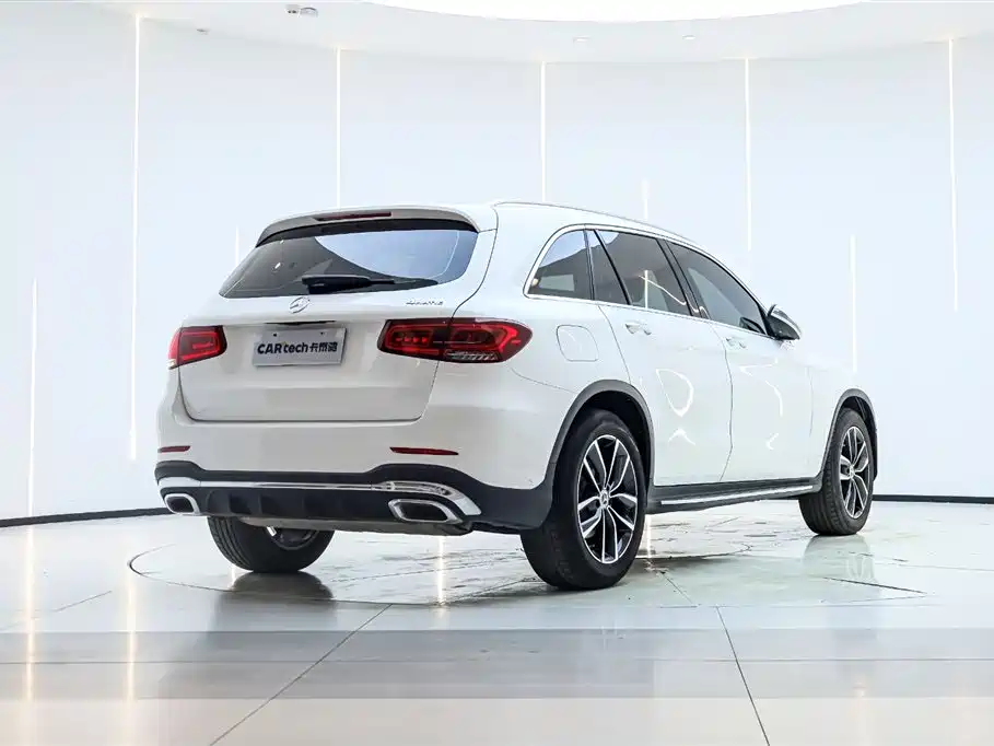 Mercedes-Benz GLC 2021 GLC 260 L 4MATIC Luxury фото 3