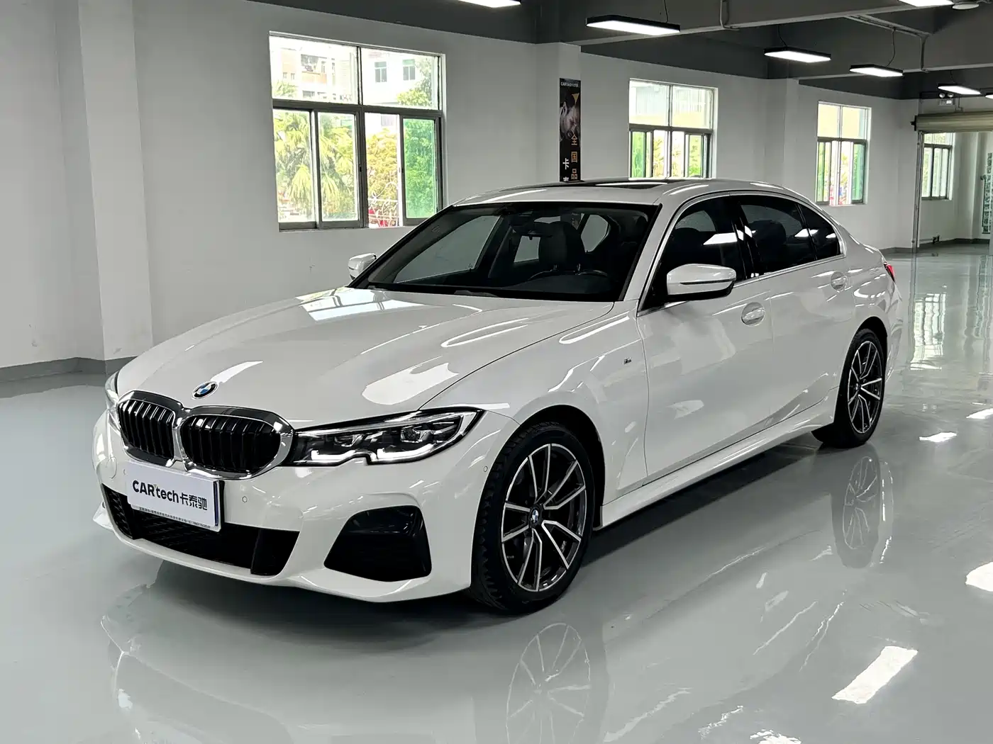 BMW 3 Series 2022 325Li M Sport Package
